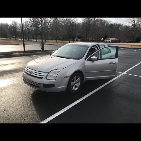 Meet your Posher, Kasey - Picture 1 of 1